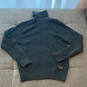 Men's Dark Green Sweater